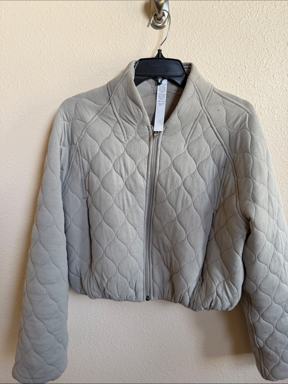 lululemon athletica Light Gray Quilted Zip Jacket